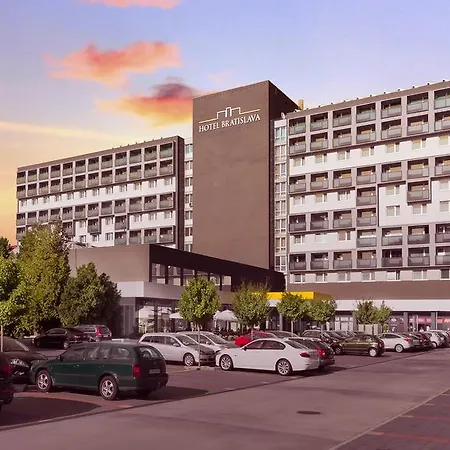 Hotel Bratislava Отель Братислава
