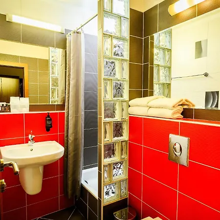 Отель Hotel Bratislava Братислава