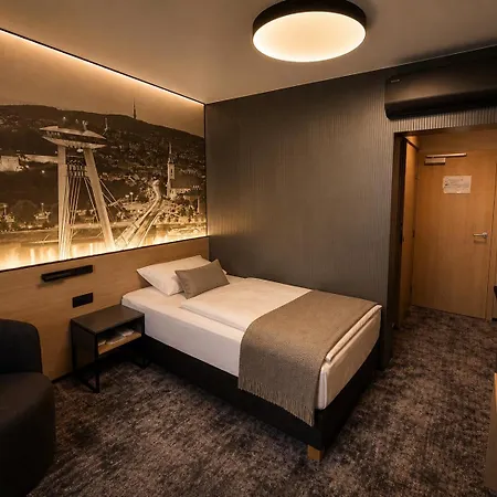 Szálloda Hotel Bratislava