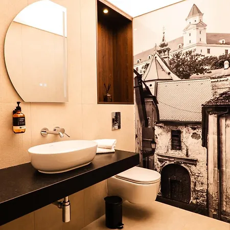 Готель Hotel Bratislava
