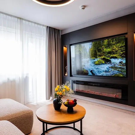 Hotel Bratislava Готель