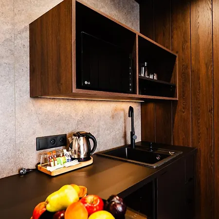 Hotel Bratislava Готель 4*