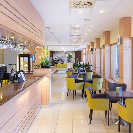 Hotel Bratislava 4*