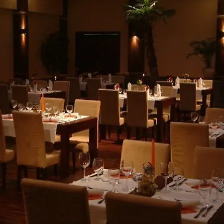 Hotel Bratislava Отель Братислава