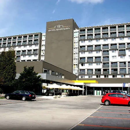 Отель Hotel Bratislava