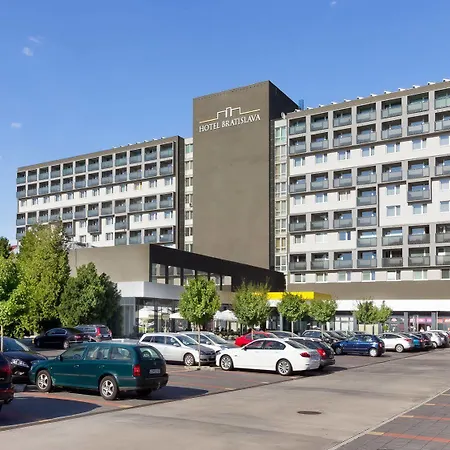 Hotel Bratislava 4* Братислава