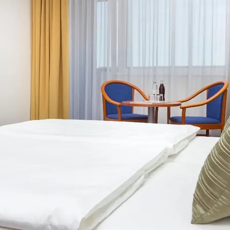 Hotel Bratislava Ξενοδοχείο Μπρατισλάβα